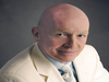 Why Mark Mobius is more optimistic about India markets than China