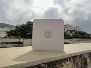 Jio conducts trial of connected drones on its indigenous 5G network