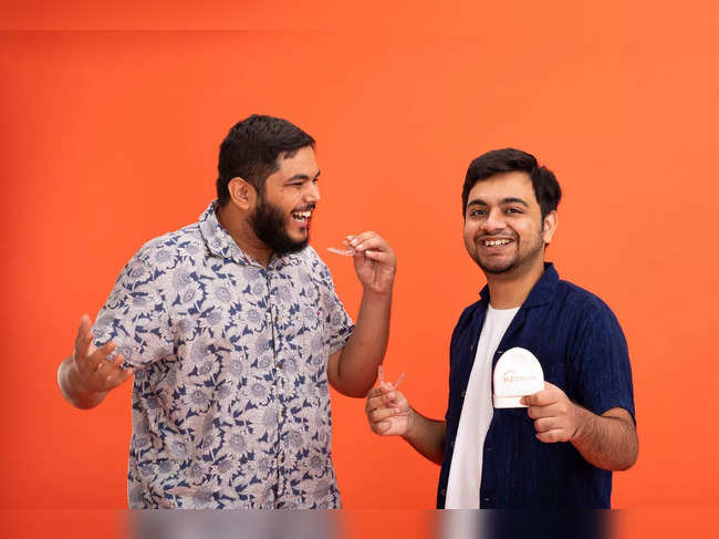 Ayush Pateria and Keshav Chouksey, Co-founders, Snazzy
