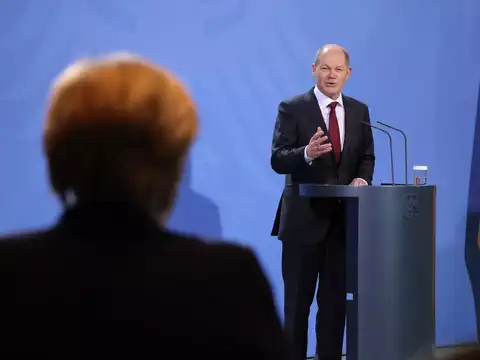 How he managed to steer the Social Democrats