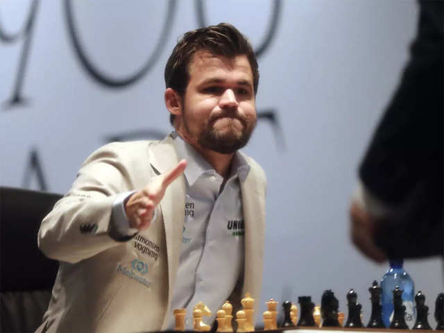 Magnus Carlsen Crushes His Challenger in Game 2 of the World Chess