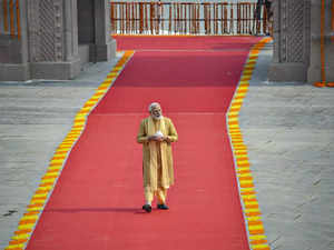 PM Modi inaugurates Kashi Vishwanath Dham in Varanasi