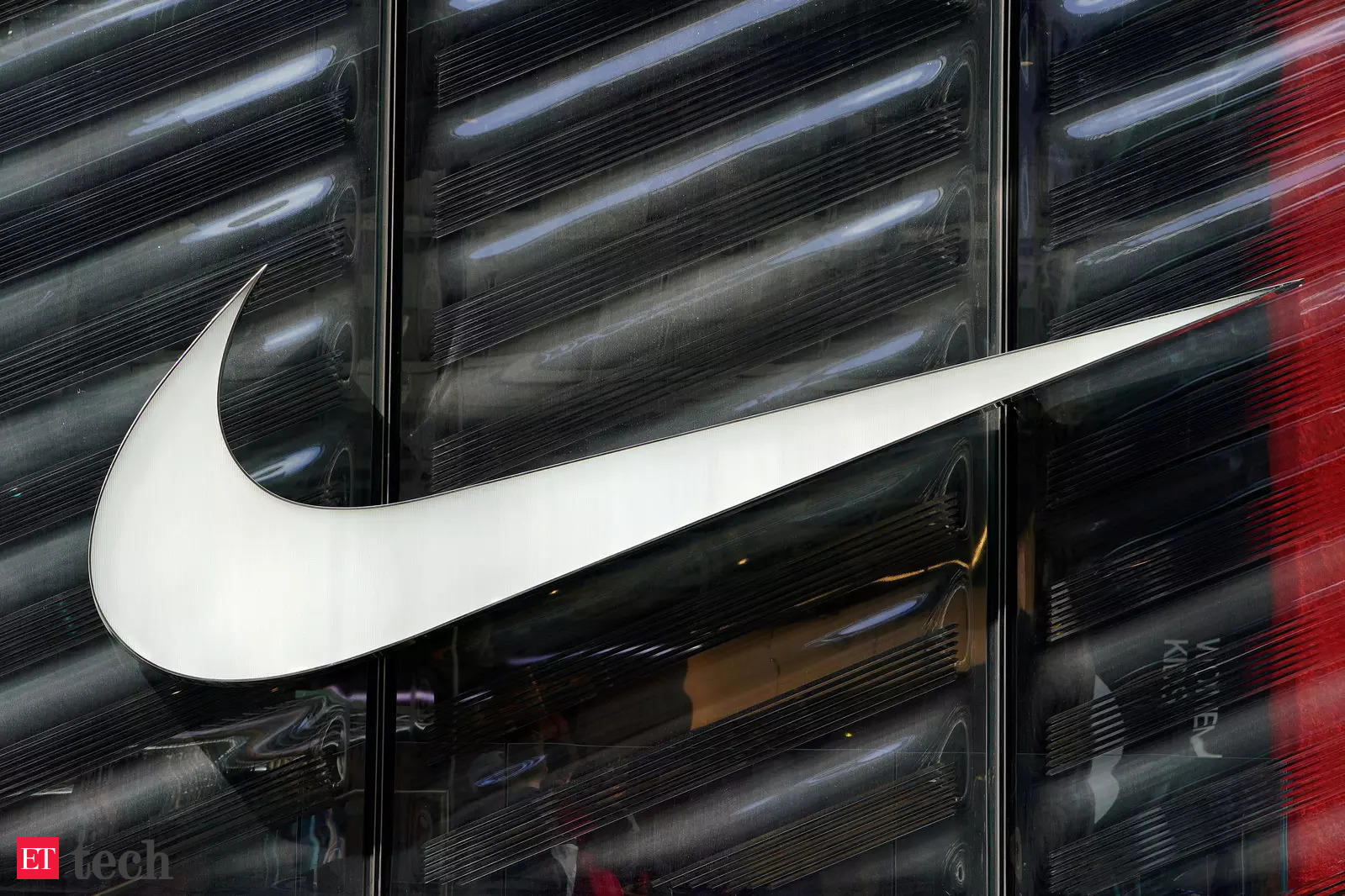 Honorable malicioso medio litro Nike buys virtual sneaker maker RTFKT in metaverse push - The Economic Times
