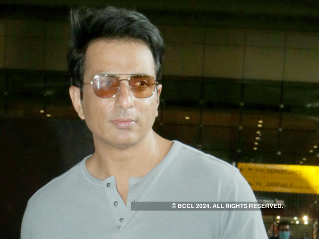 ?Sonu Sood had received threat call from Pujari.