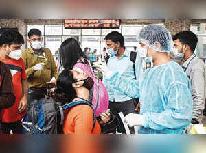 Four more Omicron cases in Maharashtra, fears of a spate by January
