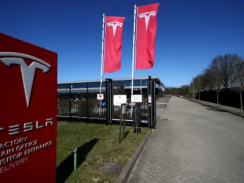 ​Tesla time
