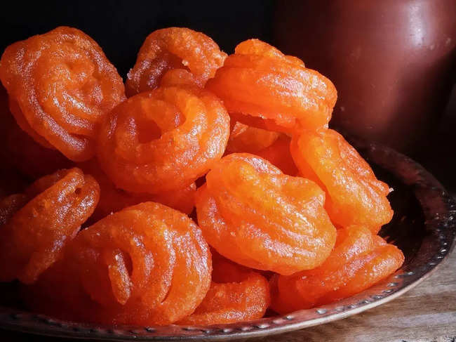 These whisky-soaked jalebis will get the jolly Christmas vibes flowing.