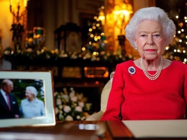 Queen Elizabeth recording Christmas speech.