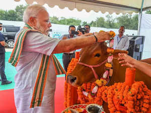 Modi-Cow-TNN