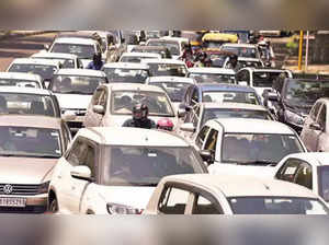 Delhi govt to deregister all diesel vehicles that complete 10 years on January 1
