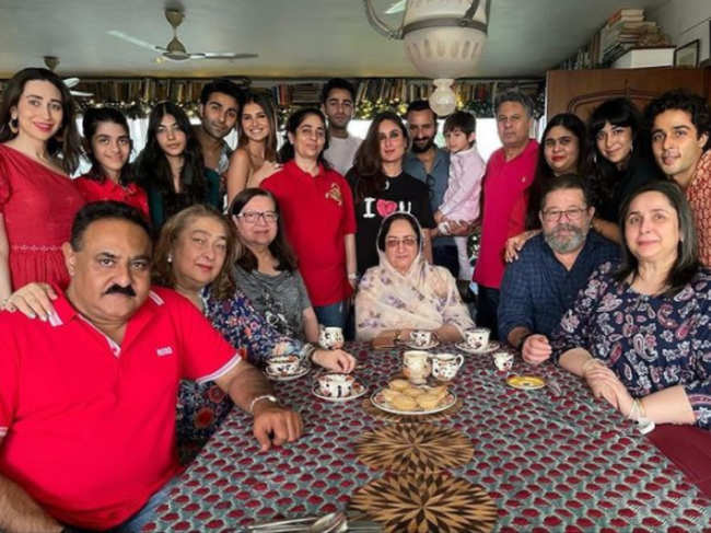 ​Although Ranbir and Alia were missing, the Kapoors' Christmas lunch was still a star-studded affair.