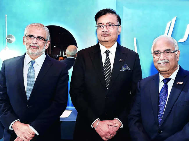(Left to right) Sanjiv Kapoor, president, Oberoi Hotels; Anuraag Bhatnagar, COO, Leela Palace Hotels; and Rajesh Mehra, director and promoter, Jaquar Group, at the launch event