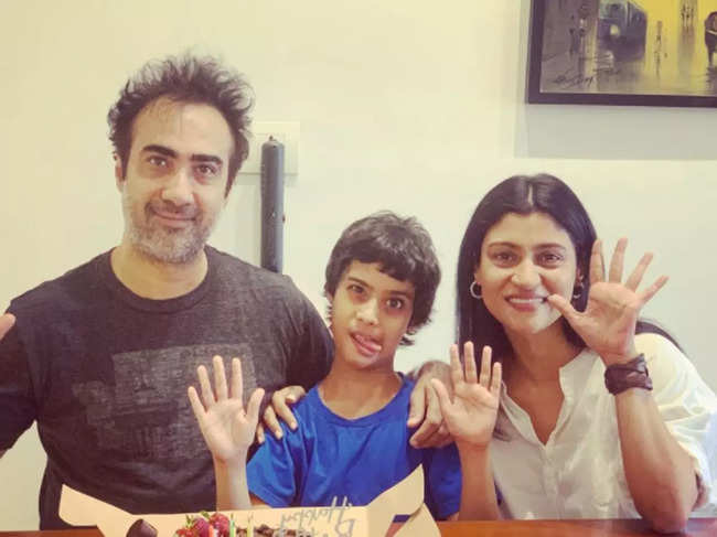 Ranvir Shorey said that while he is fully vaccinated, his son isn't since there are still no vaccines for 10-year-olds.​