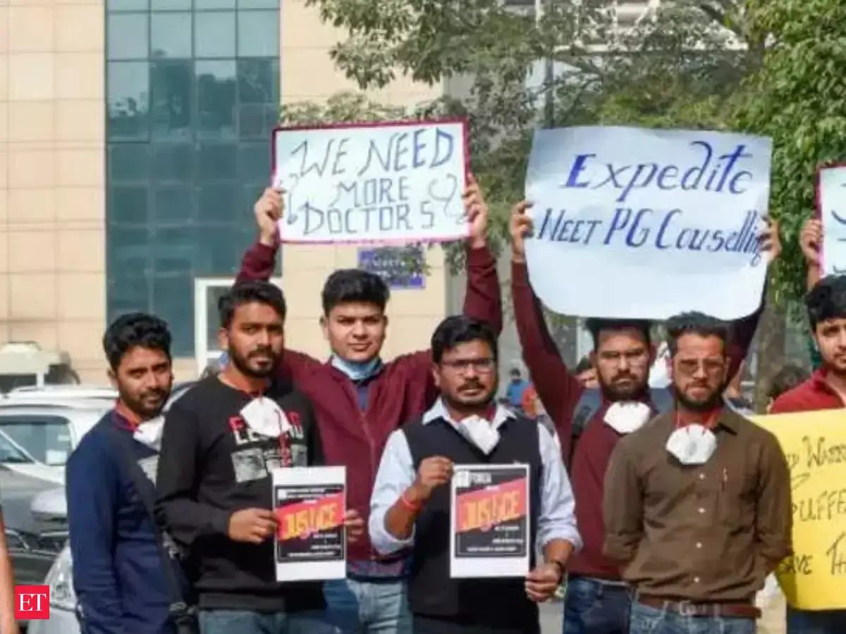 Doctors Protest News: Doctors’ protest enters 14th day; more resident ...