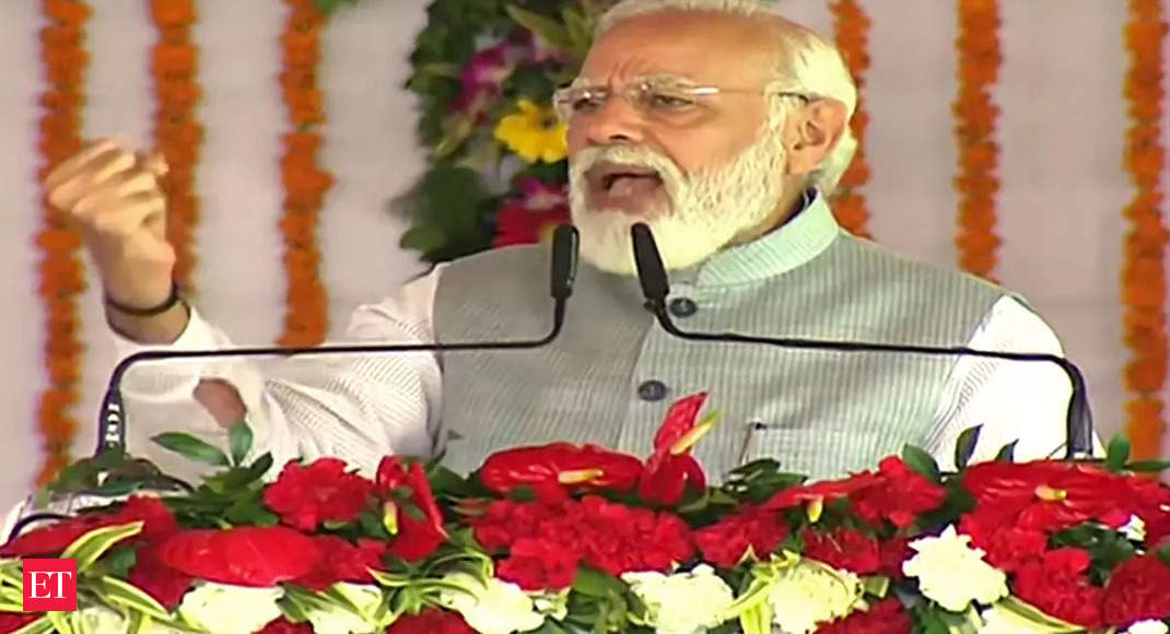 PM Modi inaugurates, lays foundation stones of projects worth over Rs 17,500 cr in Haldwani thumbnail