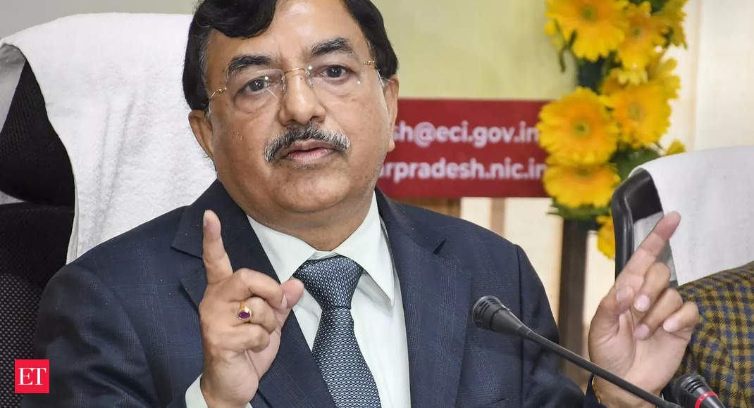 All political parties want UP polls be held as per schedule ensuring Covid protocol: CEC Sushil Chandra thumbnail