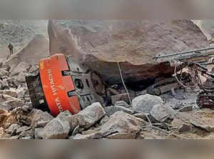 4 killed in landslide at Bhiwani mining site