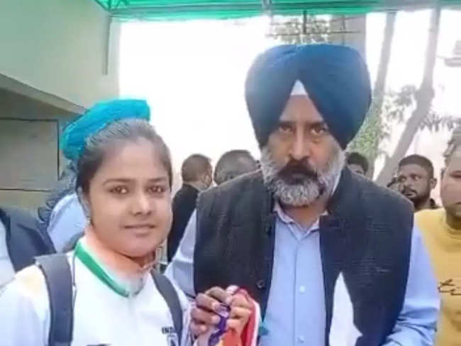 Punjab Sports Minister Pargat Singh informed Malika Handa that the state government can't give her a job and cash reward which was promised by the earlier Amarinder Singh-led government.