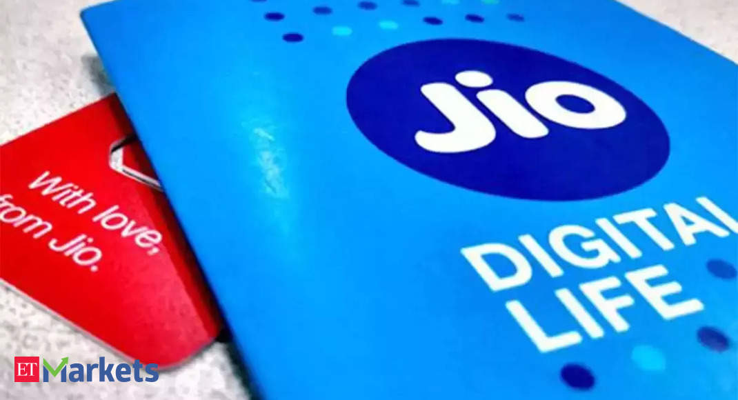 Reliance Jio IPO: Reliance Jio likely to go public this year, says CLSA -  The Economic Times