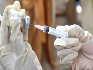 Andhra tops list with 39.8% of 15-17 years administered first dose of COVID-19 vaccine: Govt