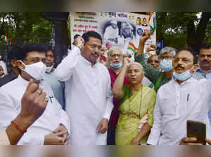 Congress leaders Nana Patole and Ashok Chavan