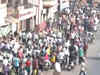 Mumbai: People defy COVID-19 SOPs at Dadar Market, watch!