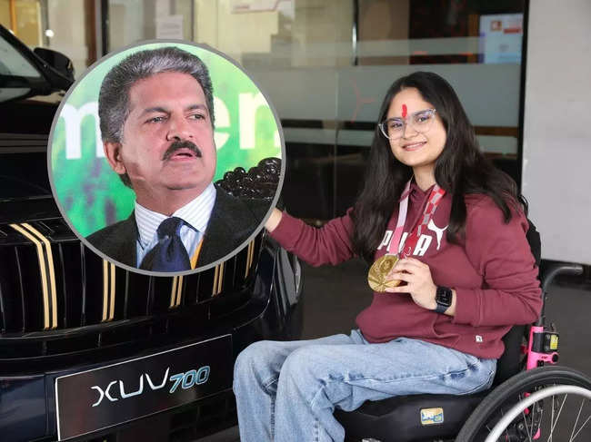 ​Avani Lekhara thanked Anand Mahindra and his team for her new car.​