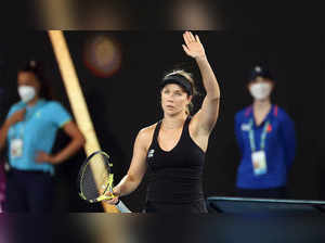 Australian Open: Danielle Collins crushes Iga Swiatek to set up Ash Barty final