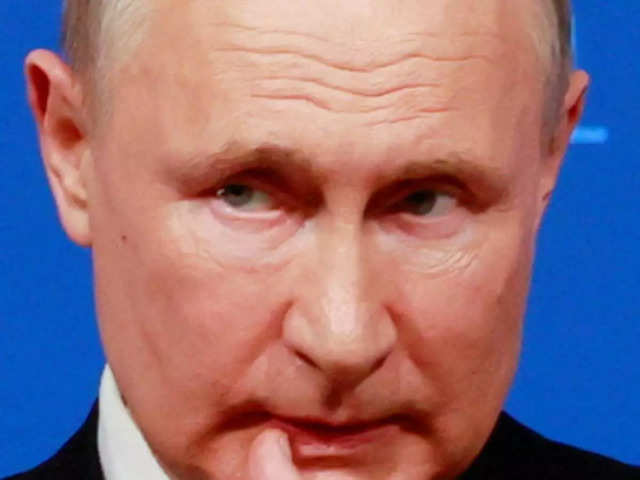 ​All eyes on Putin