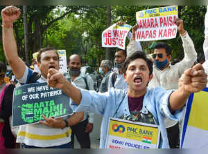 Mumbai: Punjab & Maharashtra Cooperative (PMC) bank depositors protest outside R...