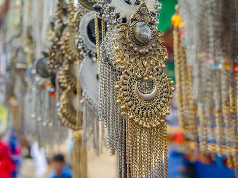 Junk Jewellery Under Rs 30 @ Sarojini Market | So Delhi