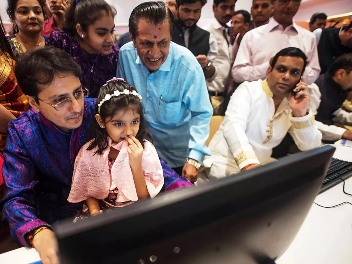 Young and earning Teen traders ride