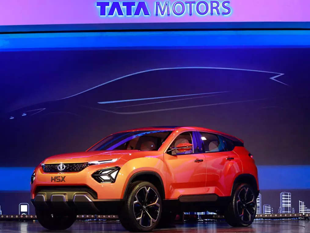 Tata Motors stock is soaring despite losses. Needed: positive surprise ahead to maintain momentum.