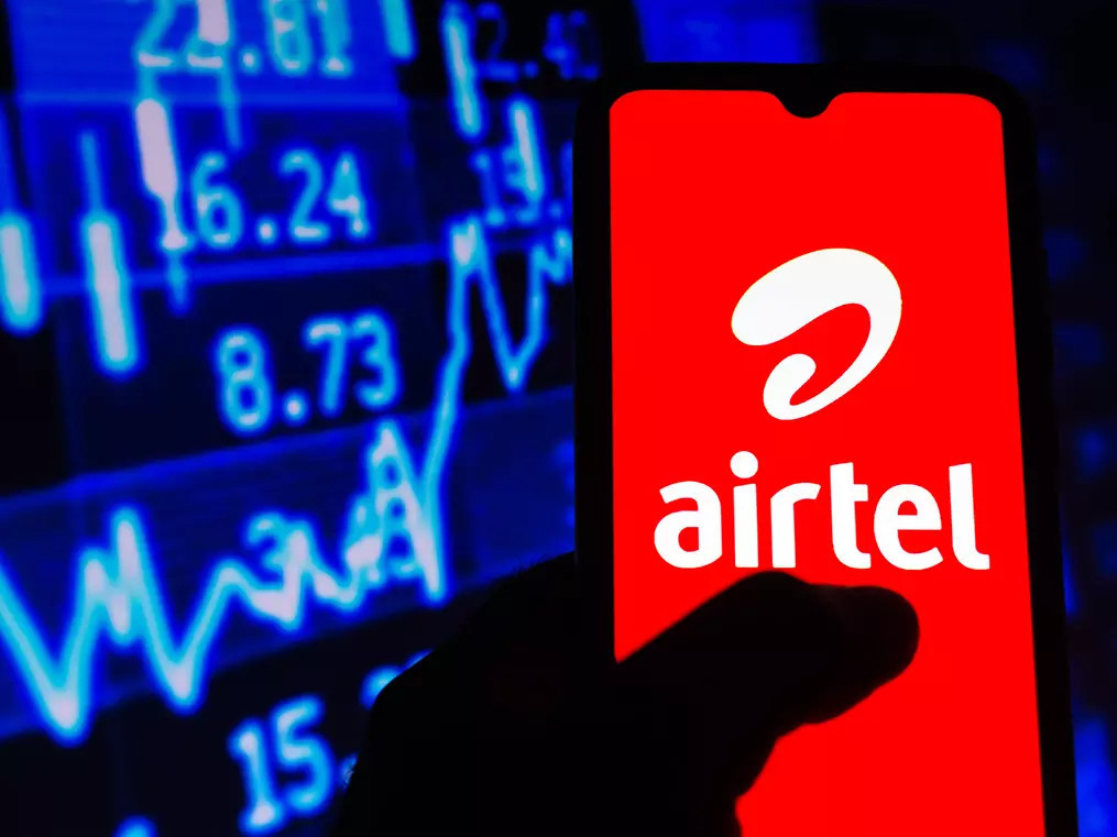 Q3 FY22 preview: Airtel looks at another strong quarter. More tariff hikes to help organic growth.