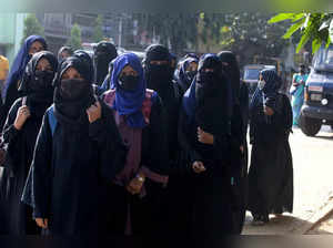 karnataka: Hijab controversy in Karnataka: Calm prevails in educational ...