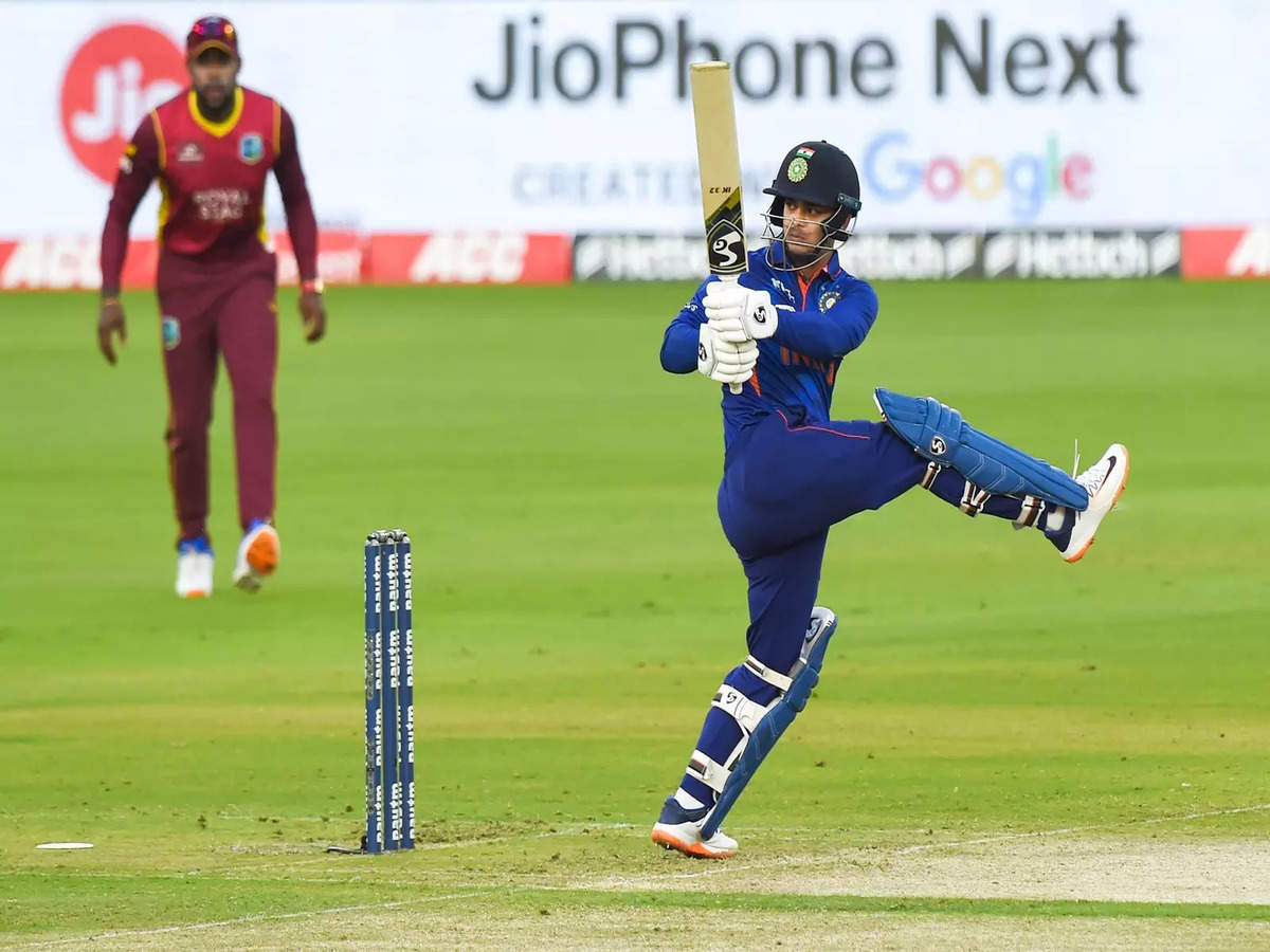 IPL Auction 2022 Highlights Ishan Kishan becomes the most expensive player in the IPL 2022 auction after Mumbai Indians snap him up for Rs 15.25 crore 