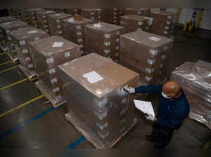 FILE PHOTO: FILE PHOTO: Pfizer's Paxlovid distribution facility in Memphis, Tennessee