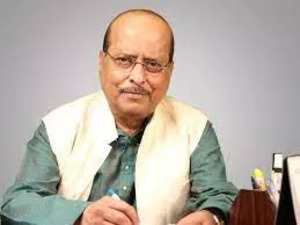 Bengal minister and 8-time MLA Sadhan Pande dies at 71
