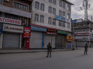Covid: No weekend lockdown in J&K; night curfew relaxed by an hour