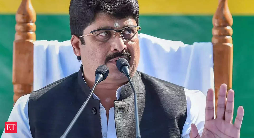 UP polls 2022: Raja Bhaiya, 17 others booked for assaulting SP polling agent