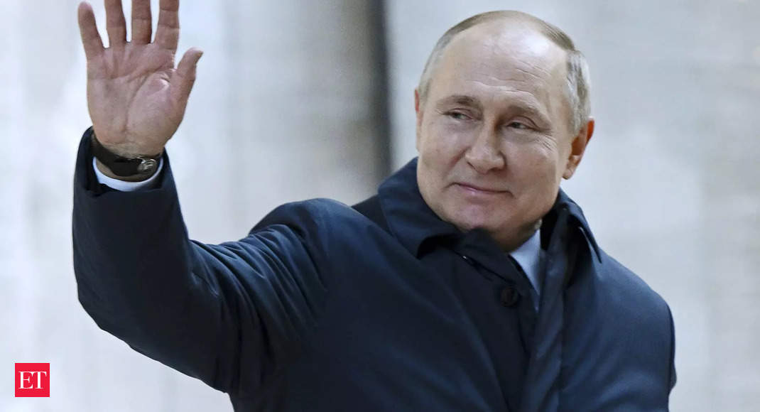 Would Russia's president Vladimir Putin actually be able to rule Ukraine?