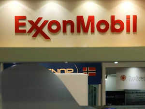 Exxon-Mobil--R