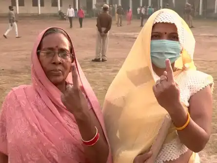 UP Election 2022 Voting LIVE Updates: Below 55% polling till 5 pm, exit ...