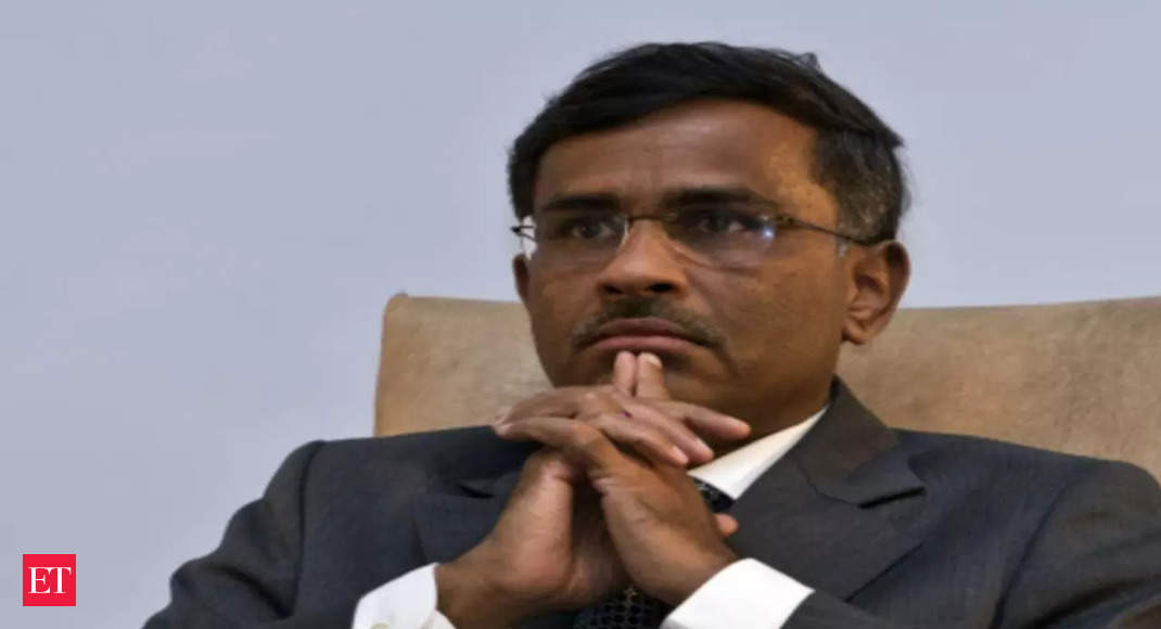 NSE CEO Vikram Limaye not applying for a 2nd term at helm