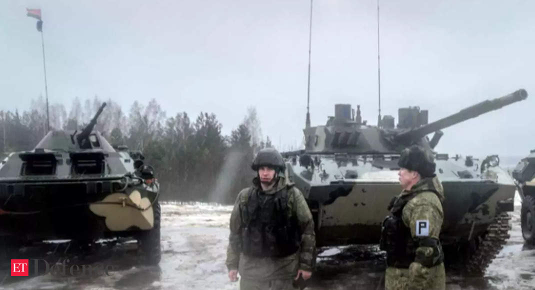 Kyiv: Ukrainians hold off Russian tanks thumbnail