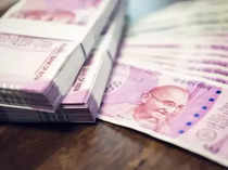 Rupee falls 6 paise to 76.60 against dollar ahead of Fed policy outcome