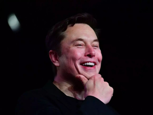 Who controls Elon Musk's Twitter? Tesla CEO says one of his ‘multiple personalities’ tweets on his behalf