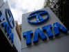 Etail's turning into 4-way race with Reliance and Tata forays