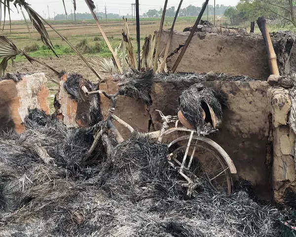 Birbhum violence: West Bengal: 7-member CID team reaches incident site to  investigate the violence in Birbhum - The Economic Times Video | ET Now
