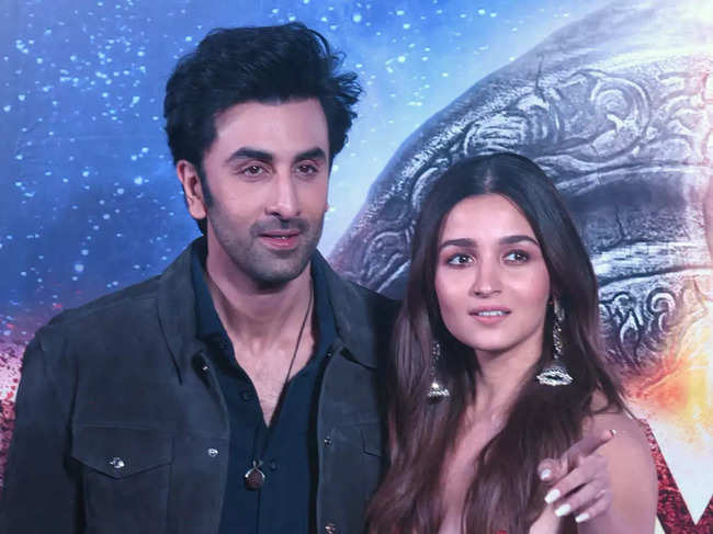 Ranbir Kapoor, Alia Bhatt and their families have reportedly begun initial preparations for their rumoured wedding.​